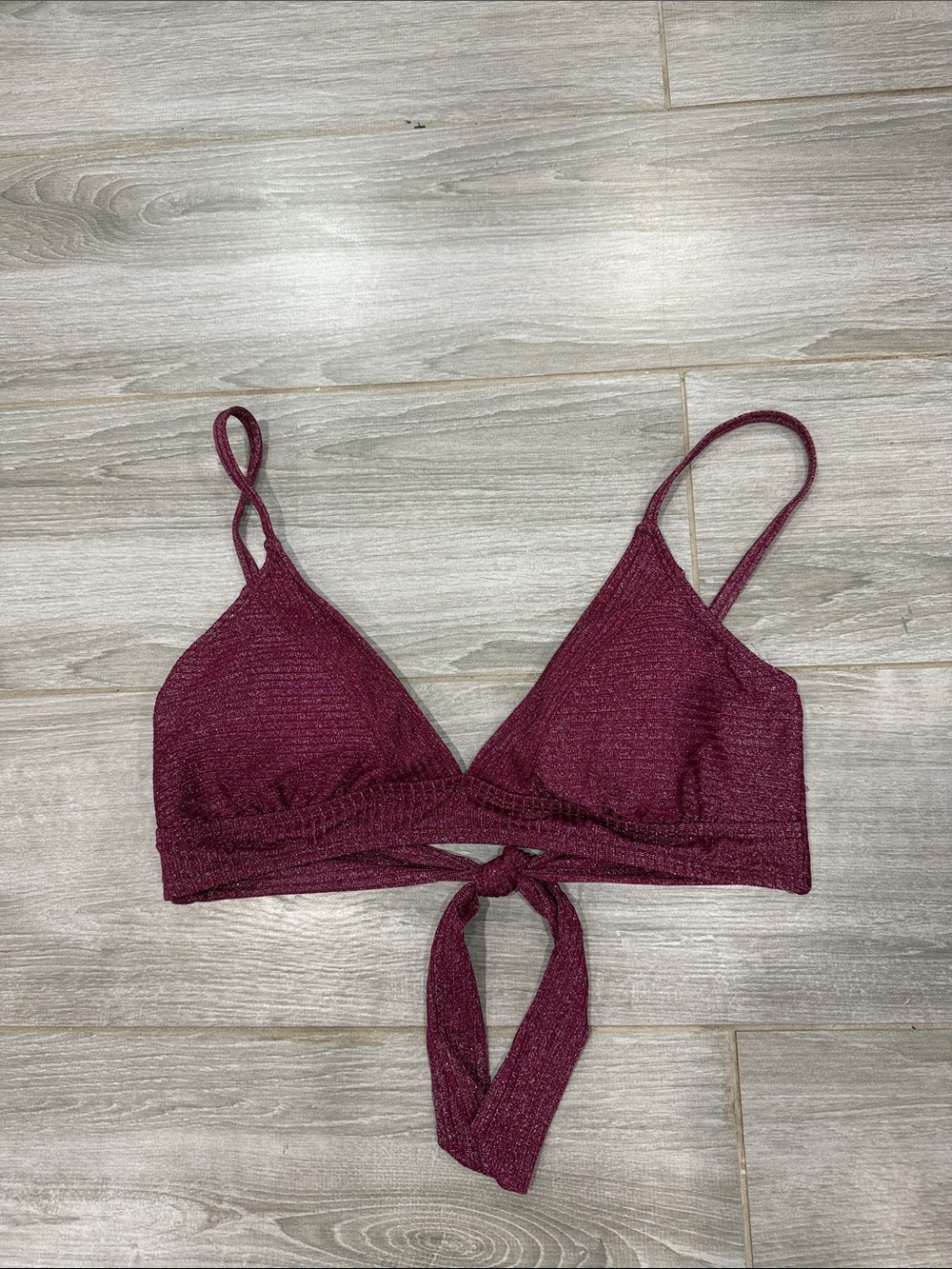 Bar lll Women’s swim top in Burgundy metallic size XL